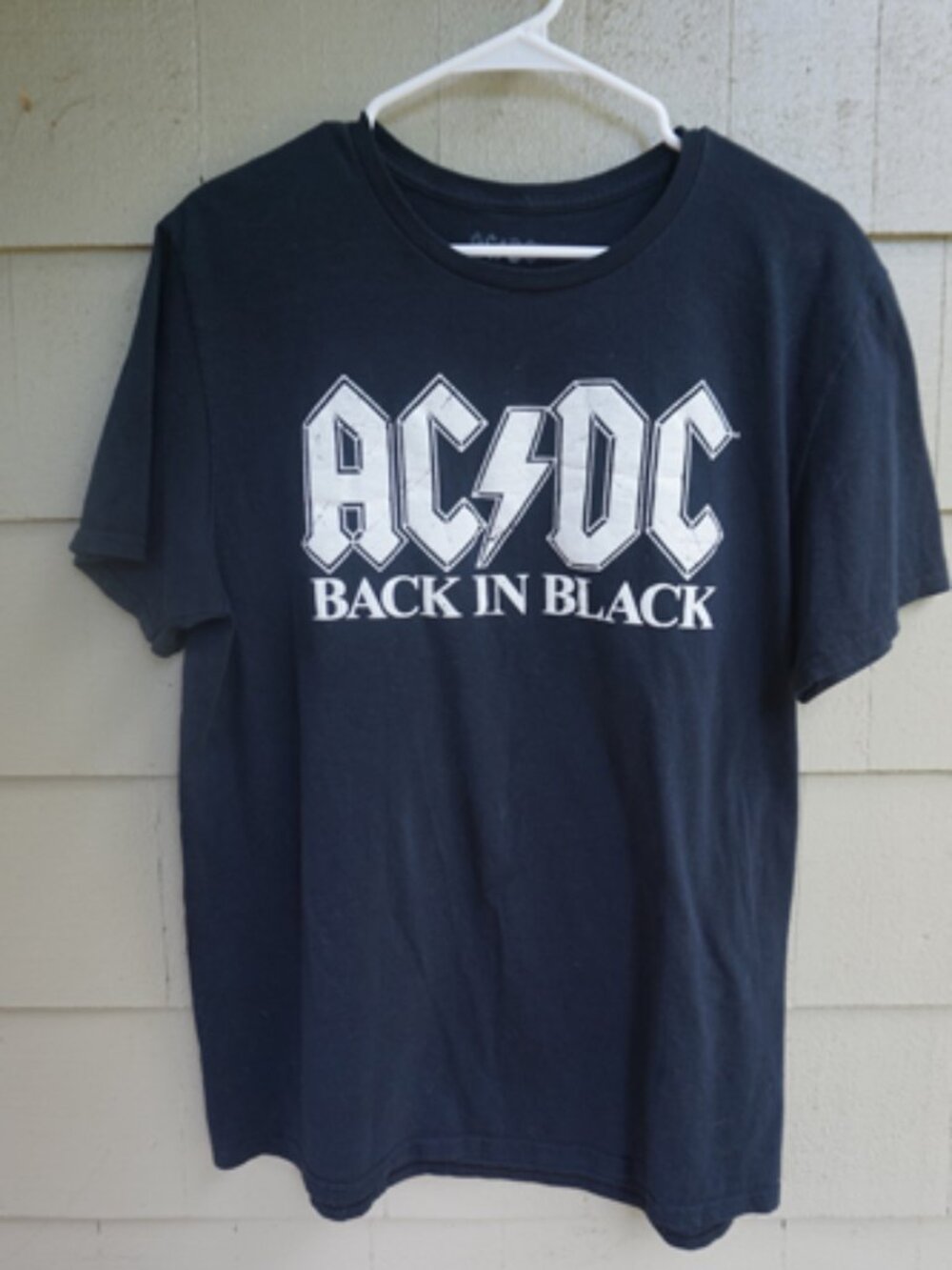 ACDC Black T-shirt 100% Cotton VGUC Size M